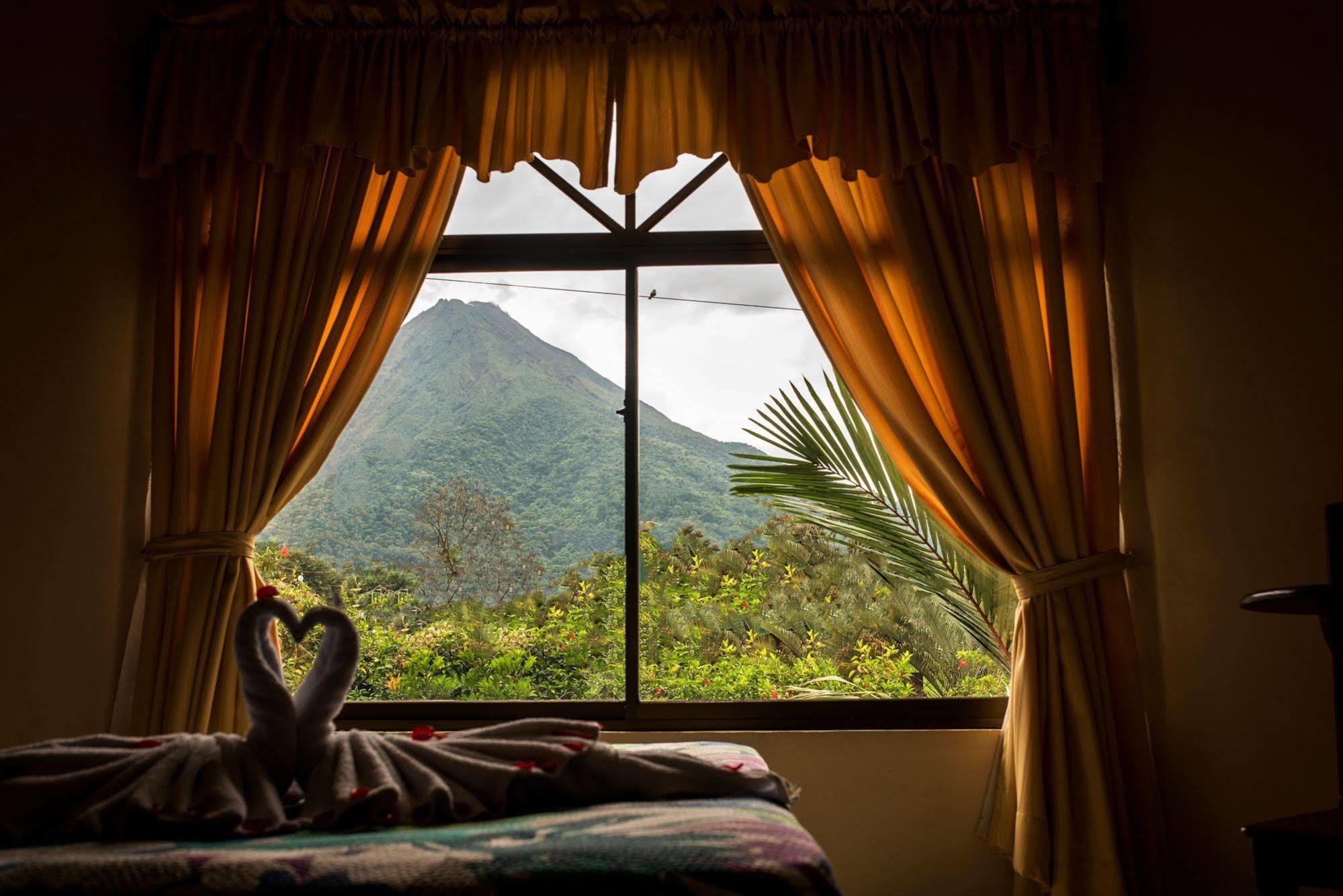 Hotel Vista Del Cerro La Fortuna Екстериор снимка