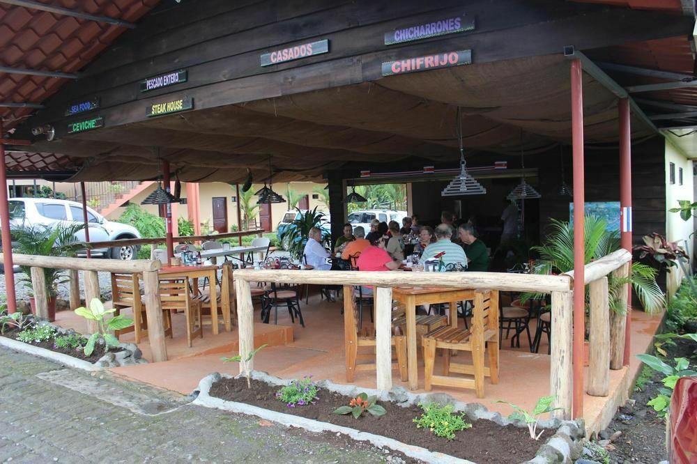 Hotel Vista Del Cerro La Fortuna Екстериор снимка