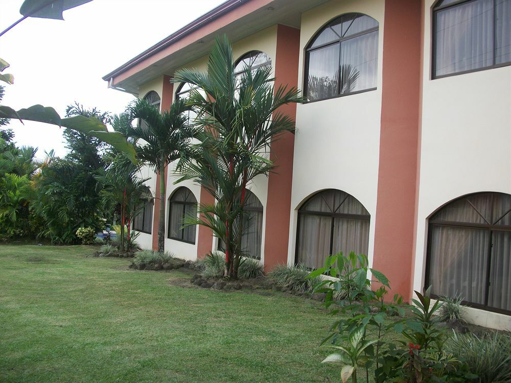 Hotel Vista Del Cerro La Fortuna Екстериор снимка