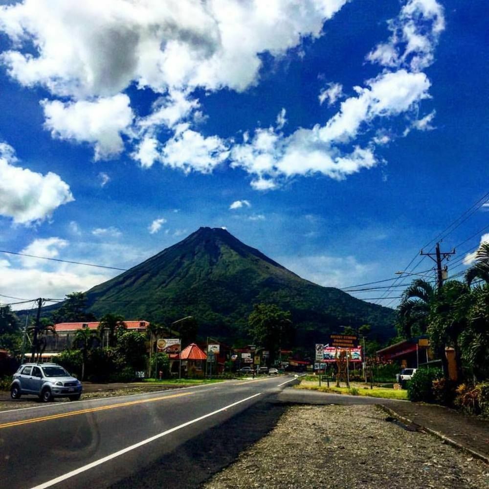 Hotel Vista Del Cerro La Fortuna Екстериор снимка