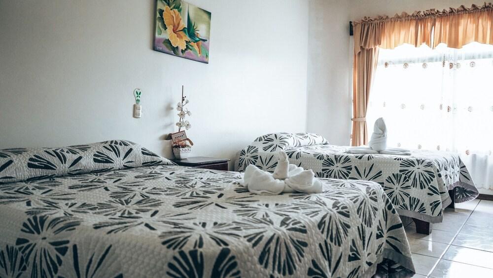 Hotel Vista Del Cerro La Fortuna Екстериор снимка